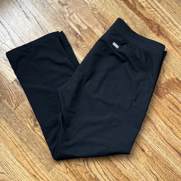 Figs Other - Black Figs Cade Cargo Scrub Pants
